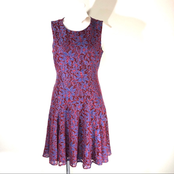 Tommy Hilfiger Dresses & Skirts - Tommy Hilfiger Red Floral Sleeveless Size 10 Dress